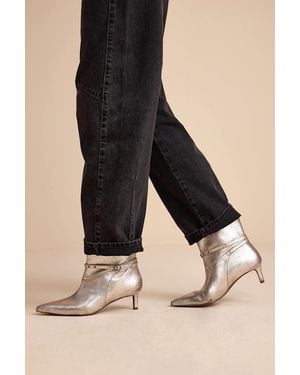 Seychelles Milan Pewter Distressed Suede Leather Kitten Heel Ankle Boots - Natural