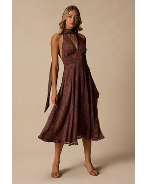 Lulus Kylinda Rust Multi Paisley Midi Dress And Scarf Set - Brown