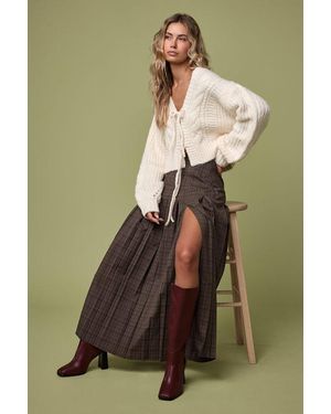 Lulus Vessa Plaid High-Rise Pleated Maxi Skirt - White