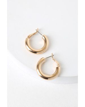 Lulus Tantalizing Hoop Earrings - White