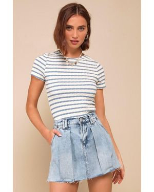 Blank NYC Trendy Confidence Light Wash Pleated Cutoff Denim Mini Skirt - Blue