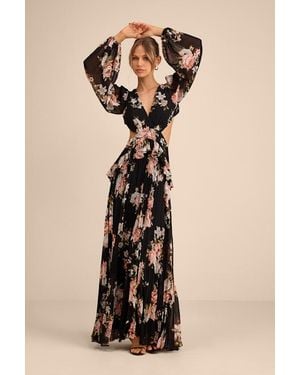 maxi dress arabic style Embroidered Arabic Gown with Open Style Large