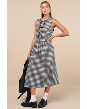 Motel Prelith Gingham Tie-Front Midi Dress - Black