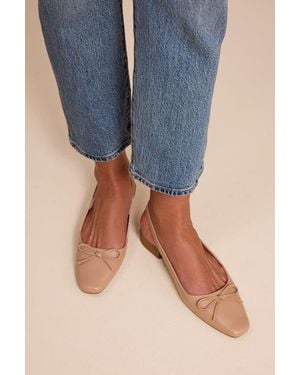 Lulus Camisa Slingback Low Heel Court Shoes - Natural