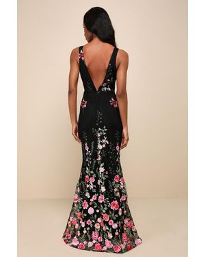 Lulus Blossoming Energy Floral Embroidered Halter Midi Dress in Black | Lyst