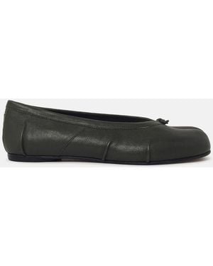 Maison Margiela 'Tabi' Leather Ballet Flats - White