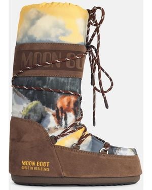 Moonboot 'Icon Postcard' Nylon And Suede Boots - White