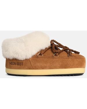 Moonboot 'Evx' Cognac Suede Slippers - White