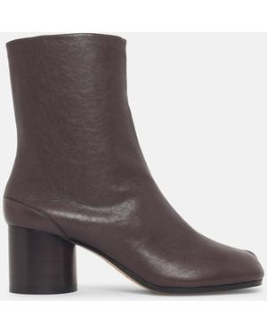 Maison Margiela 'Tabi' Leather Ankle Boots - White