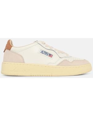 Autry 'Medalist Low' And Leather Sneakers - Natural