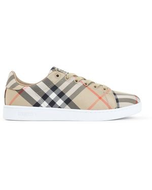 Burberry Sneakers - Multicolor