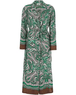parosh dress green 4 Piece Stitched Organza Embroidered Dress, GR-16 in Pista Green –  Femenite.pk main image 0