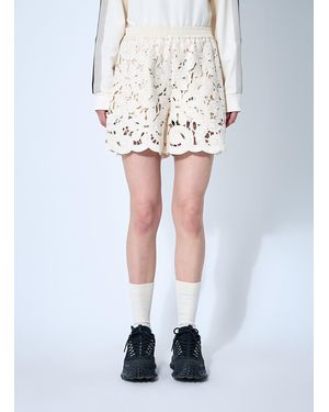 Moncler Embroidery Anglaise Shorts - White