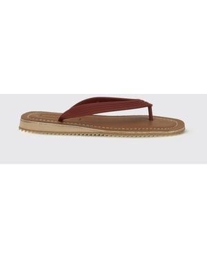 Miu Miu Flat Sandal Amaranth - Brown