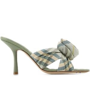 サンダル・ミュール Burberry Embroidered Fabric Mews Mules Burberry Embroidered Fabric Mews Mules | italist