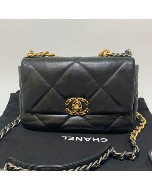 CHANEL Pre-Loved Bag Very Good Condition - Gray