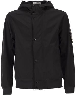 Stone Island Jacket With Hood And Water- And Wind-Resistant Membrane - Black