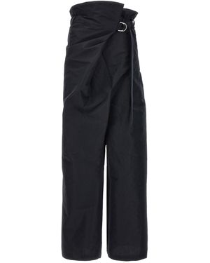 パンツ ISSEY MIYAKE 'Enfold' trousers Issey Miyake 'Enfold' Trousers in White | Lyst