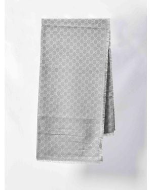 Gucci Shawl With Printed Gg Lamã - Gray