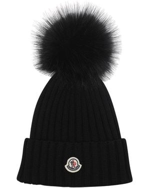 Moncler Logo Beanie With Pon Pon - Black