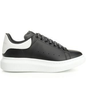 McQueen Mcqueen "Oversize" Sneaker - Black