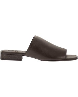 Brunello Cucinelli Riding Calfskin Mules With Jewelry - Brown