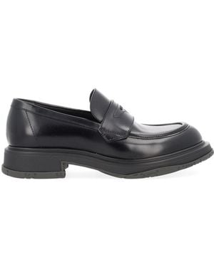 Gucci Leather Loafer - Gray