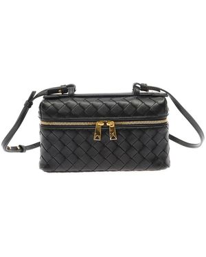 Bottega Veneta Vanity Case With Intrecciato Motiv - Black