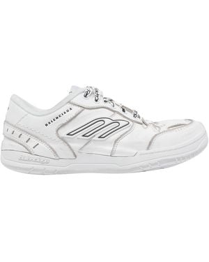 Balenciaga Hamptons Worn-Out Sneakers - White