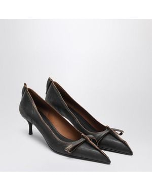 Prada Antique Leather/Tan Pumps - Black