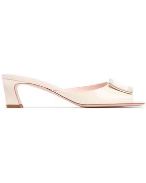 Roger Vivier Trompette パテントレザーミュール 45mm - ナチュラル