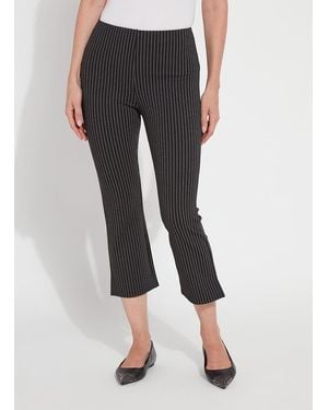 Lyssé Patterned Crop Kick Flare (24" Inseam) - Black