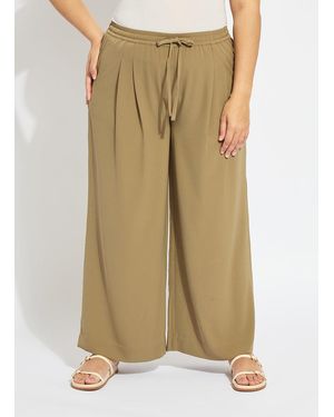 Lyssé Mae Pleated Drawstring Wide Leg Pant Curvy (28" Inseam) - Natural