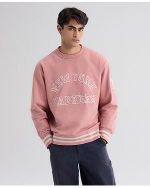 Fanatics New York Yankees Iconic Collection Relaxed-fit Pullover Crewneck Sweatshirt - Red