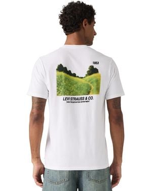 Levi's Relaxed Fit Graphic T-shirt - White