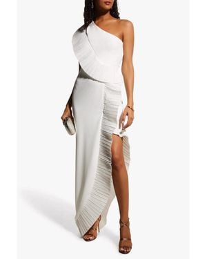 ONE33 SOCIAL The Mercer Pleated Ruffle Gown - White