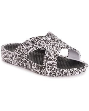 Muk Luks Spa Day Sandal - Metallic