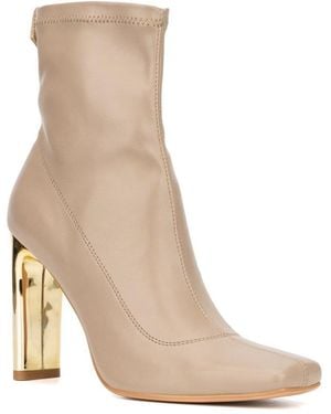 TORGEIS Chiara Squared Toe Heel Bootie - White