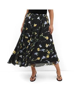 City Chic Plus Size Serene Petal Print Skirt - Black