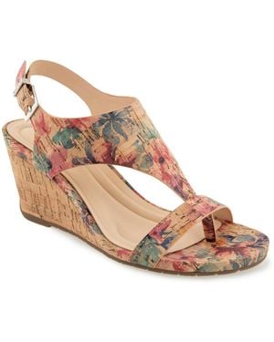 Kenneth Cole Greatly Thong Almond Toe Wedge Sandals - Pink