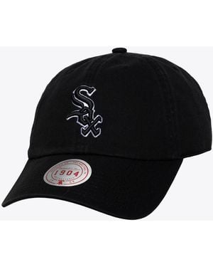Mitchell & Ness And White Chicago White Sox 1904 Strapback Adjustable Hat - Black