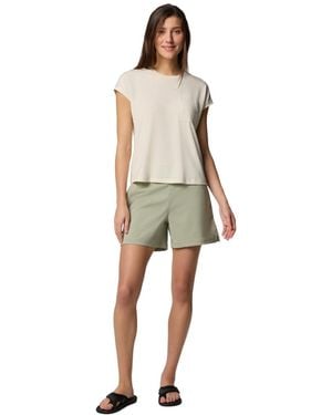 Columbia All Seasons Regular Fit Shorts - Natural
