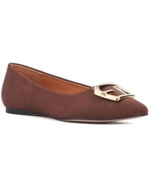 TORGEIS Hartwell Buckle Detail Ballet Flat - Brown
