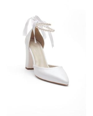 Forever & Always Shoes Gilda Leather Pumps - White
