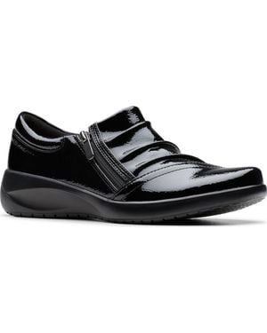 Clarks Kaetlyn Mila Round Toe Flats - Black