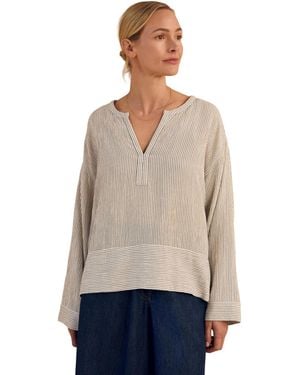 Celtic & Co. V Neck Relaxed Swing Top - Natural