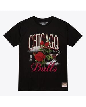 Mitchell & Ness And Chicago Bulls Floral Graphic T-shirt - Black