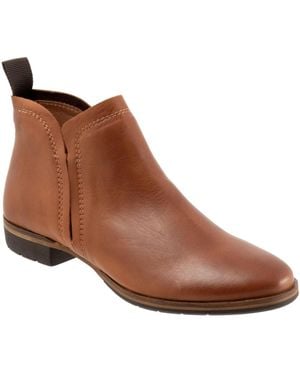 EOS FOOTWEAR Gaid Boot - Brown