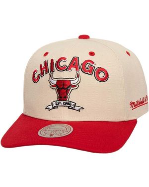 Mitchell & Ness Cream/red Chicago Bulls 6x Nba Champions Soul Legacy Defined Snapback Hat