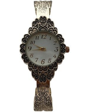 Olivia Pratt Elegant Flower Detailed Face Bangle Watch - Metallic